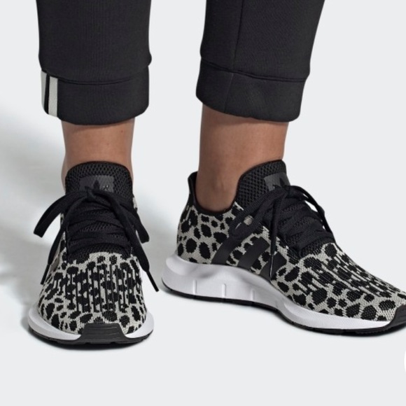 adidas Swift Run "Raw White/Black" Shoe Leopard - Picture 3 of 8